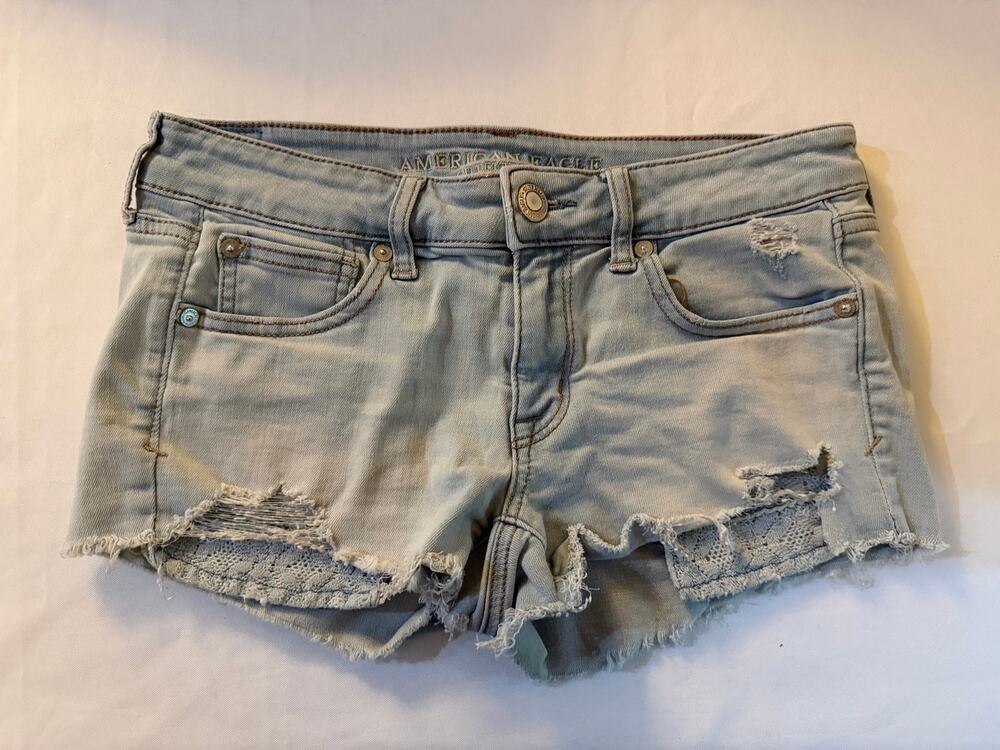 American Eagle Super Stretch Denim Shorts Size 4 Light Wash Distressed Cutoff